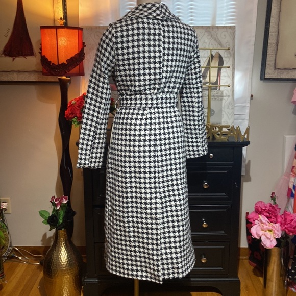 Checkered trenchcoat - Picture 3 of 3